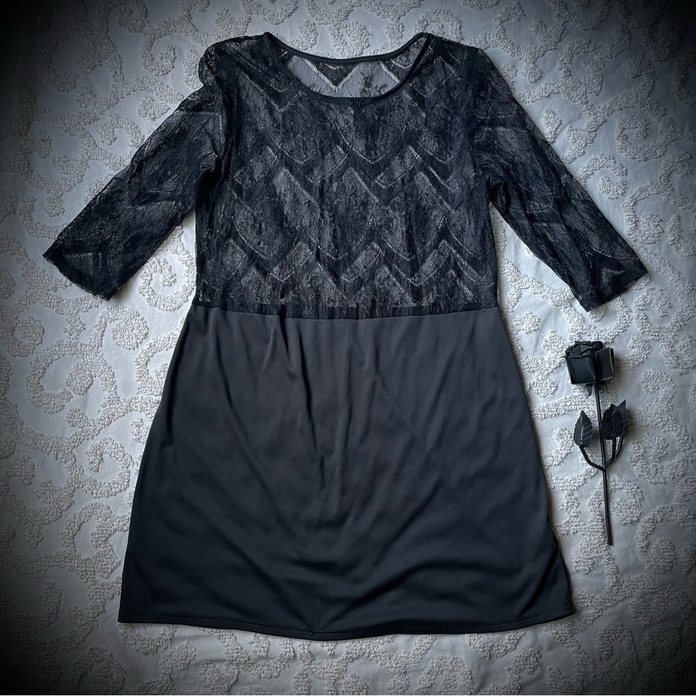 Gothic All Black Lace Dress small medium